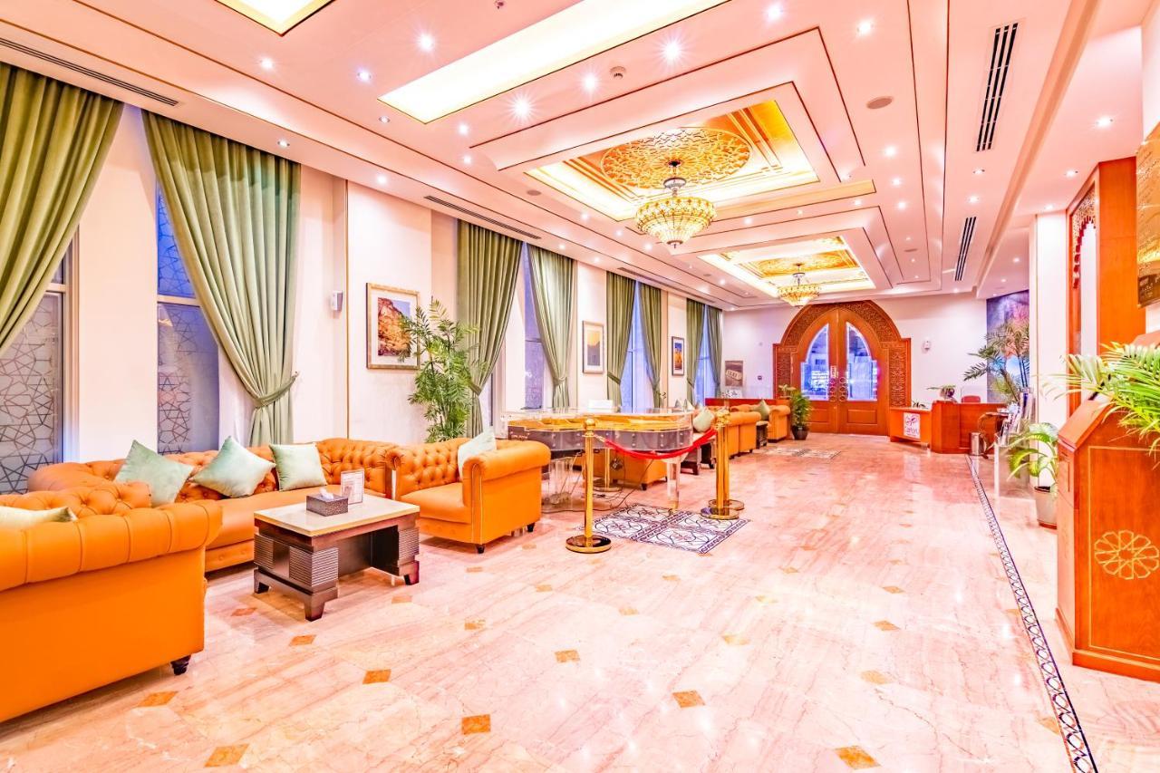 The Platinum Hotel Mascate Exterior foto