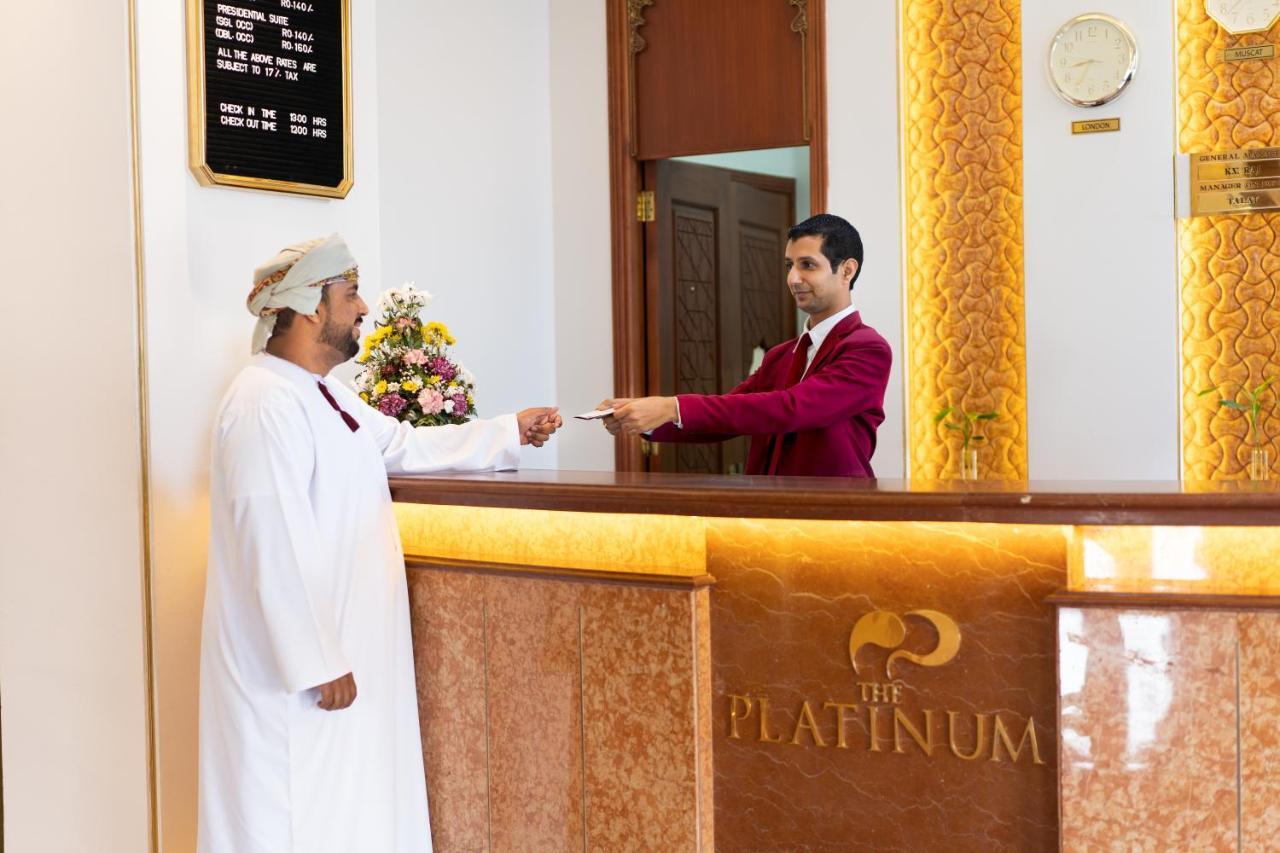 The Platinum Hotel Mascate Exterior foto